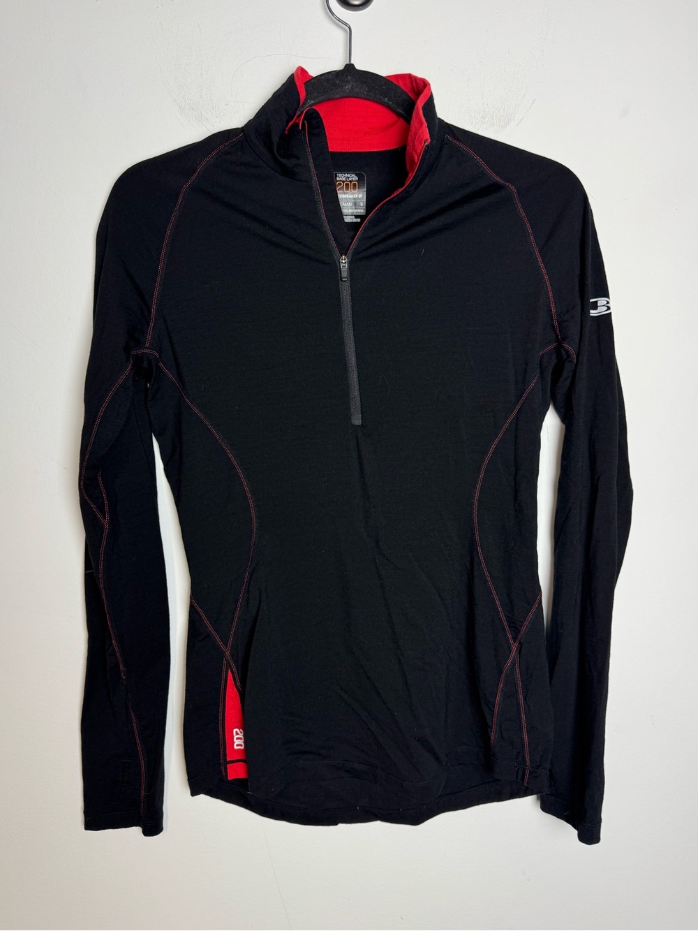 Ice Breaker GT 200 Technical Base layer Black & Red Quarter-Zip Jacket